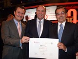 <div class=lightGallery-captions><p>Diploma entregado por la Cámara de comercio con motivo de los 100 años de actividad empresarial de umivale. En la foto Héctor Blasco director de umivale, José Vicente Morata, presidente de la Cámara de Comercio de Valencia y también presidente de umivale, Fernando Serrano, de Bombas Ideal en representación de las empresas originarias fundadoras. </p><p>Noche de la economía valenciana</p><h4>Material cedido por 003 - UMIVALE ACTIVA</h4><span>2010</span></div>